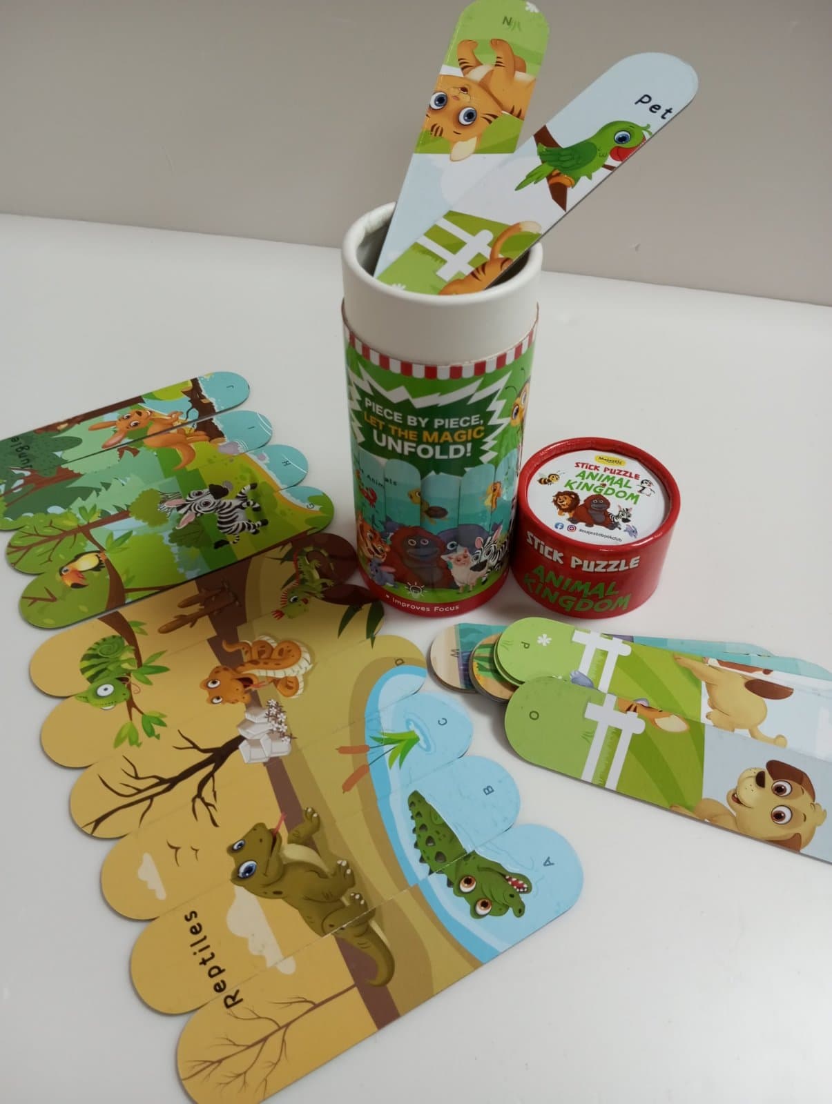 Stick Puzzle : Animal Kingdom - 8 Puzzle Set In A Box - Majestic Book Club Educational Toy