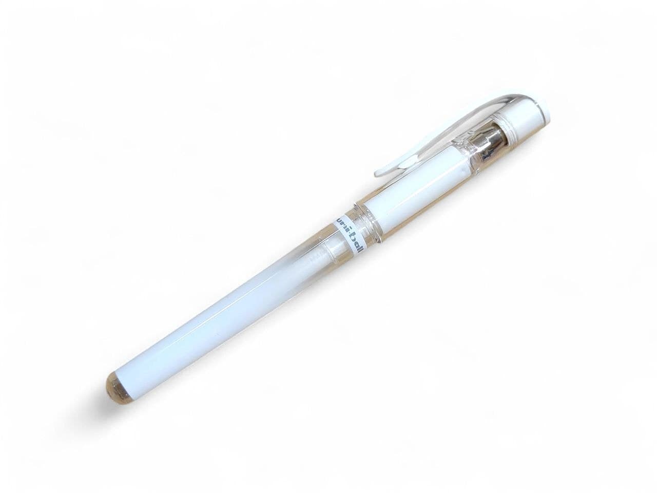 Uni-Ball Signo Broad Super Smooth White Gel Ink 1.0mm UM-153